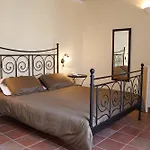 Bed & Breakfast Antica Dimora Caruso 4*