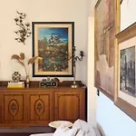 Bed & Breakfast Antica Dimora Caruso 4*