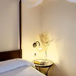 Bed & Breakfast Antica Dimora Caruso 4*